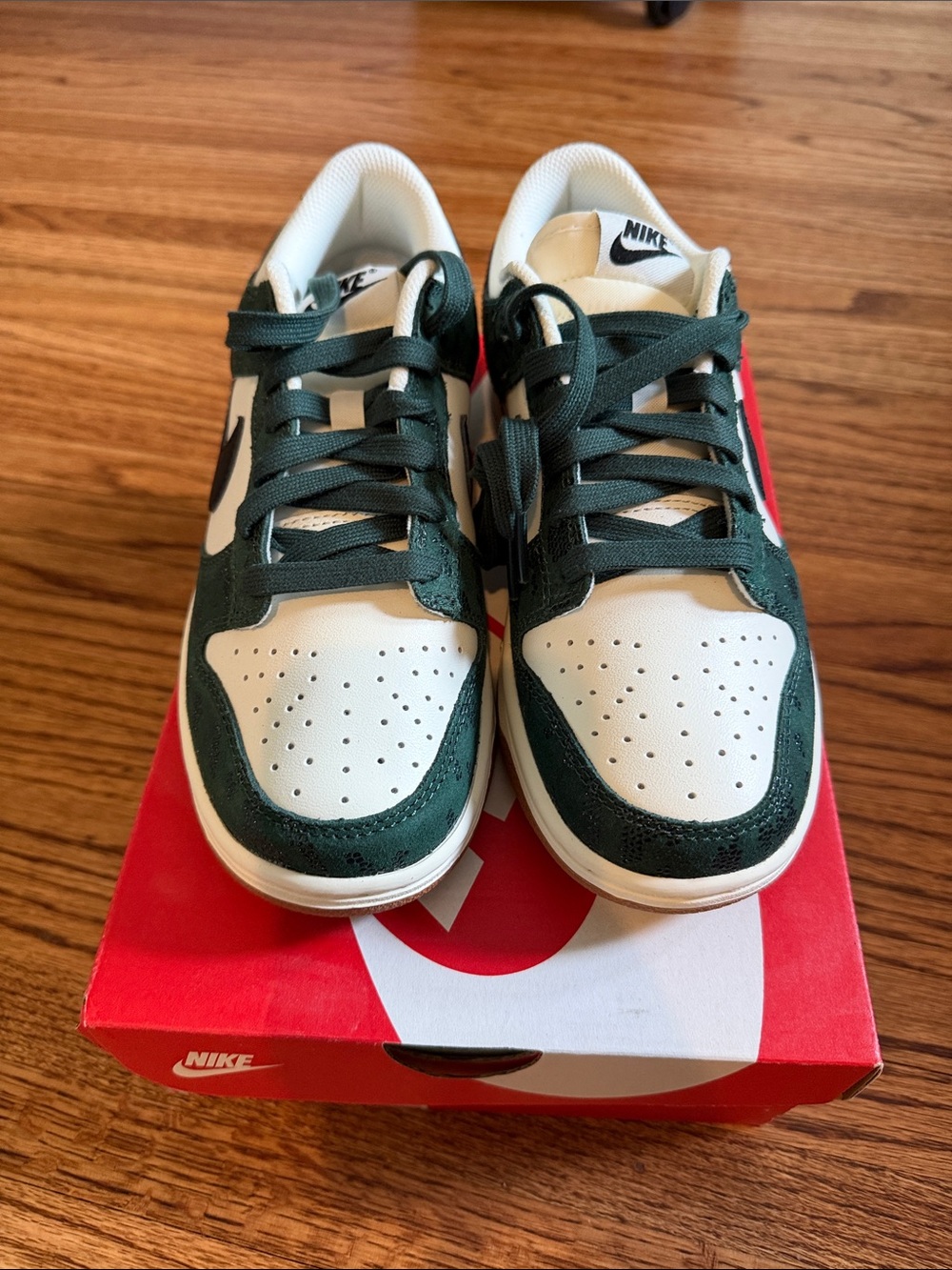 Nike Low Top Sneakers - White, Dark Green & Red Accents